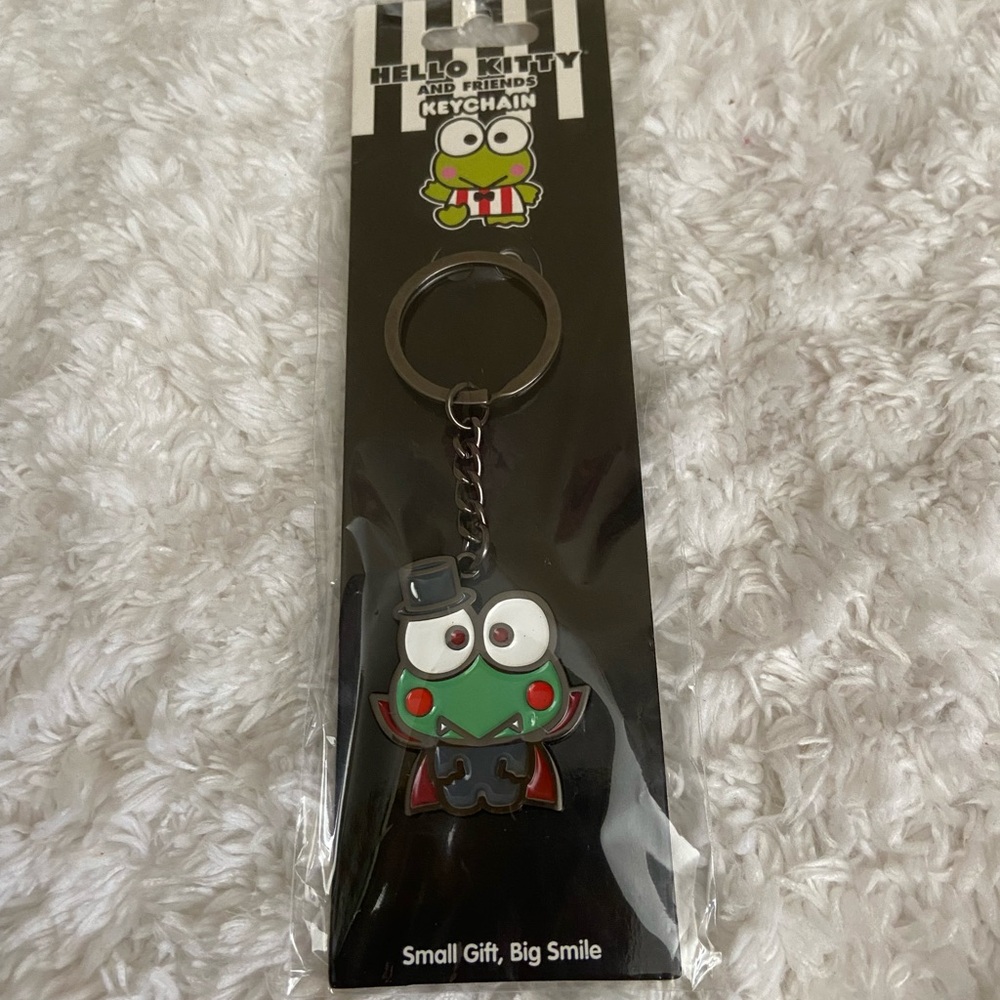 Hello Kitty
Keroppi Collectible Halloween Keychain- NEW
